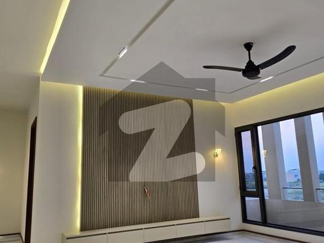 1000 Yards Architect Built Brand New Top Quality House For Sale DHA Phase 8