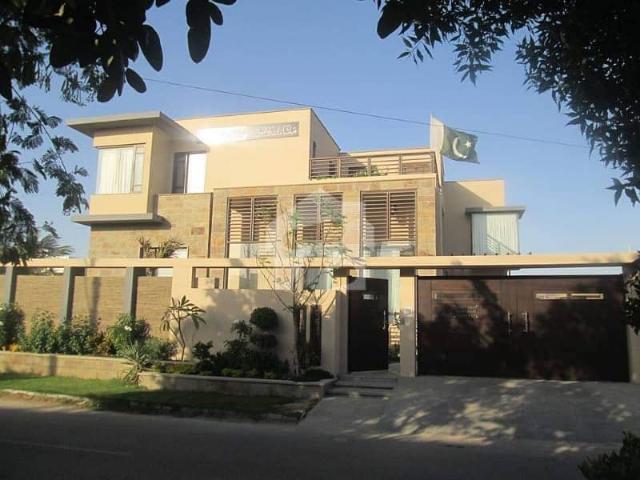 1000 yards bungalow on rent in khayaban e bukhari streetmost prime location of dha phase 6