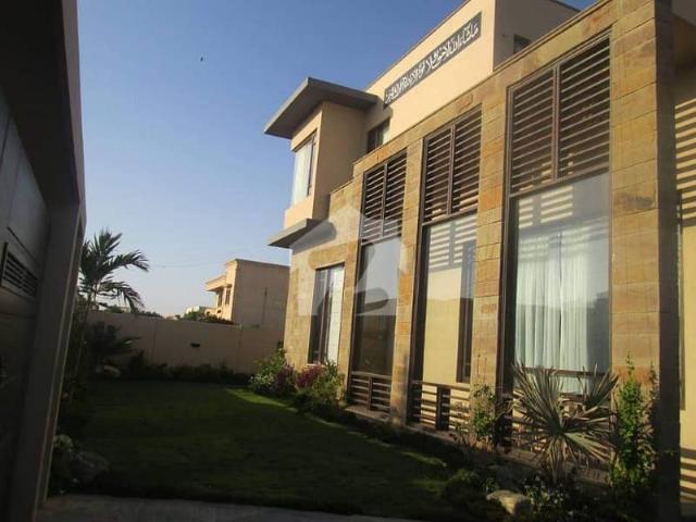 1000 Yards Bungalow For Rent In DHA Phase 6