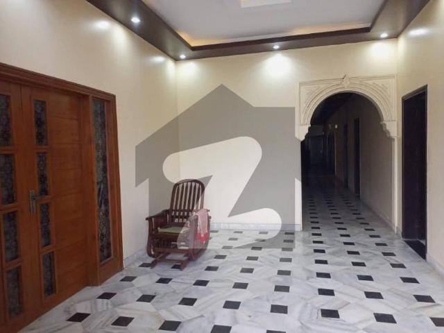 1000 Yards Bungalow Single Storey 7 Bedrooms With Huge Car Parking DHA Phase 6