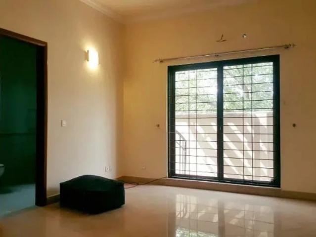 1000 Yards Extensively Renovated Bungalow With A Beautiful Garden In A Super Secure Gated Society Karachi Gulshan e Iqbal Town ID 95227