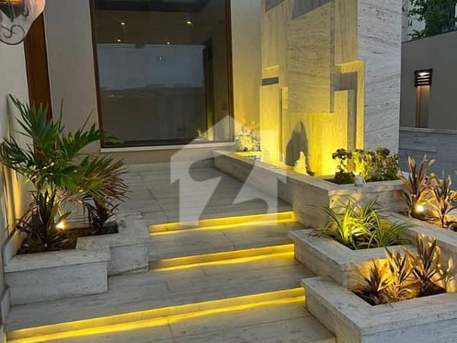 1000 Yards Luxury Bungalow for Sale | 6 Bedrooms | Full Basement | Swimming Pool | 2 Years Old