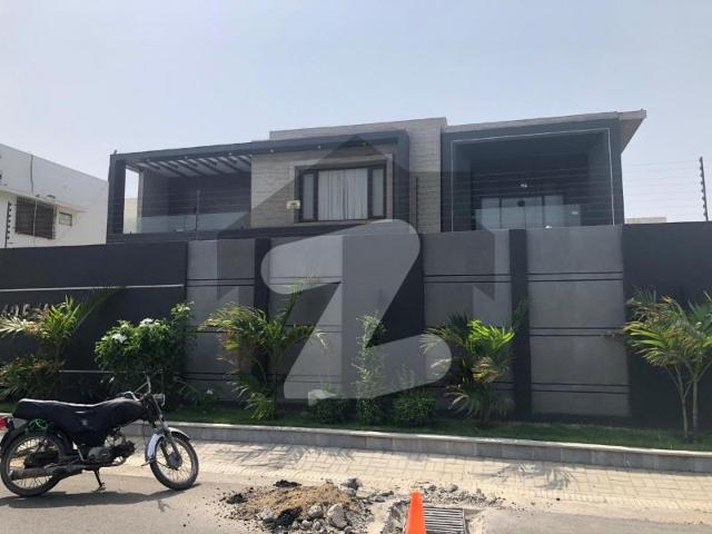 1000 Yards Semi Furnished Bungalow For Sale DHA Phase 6