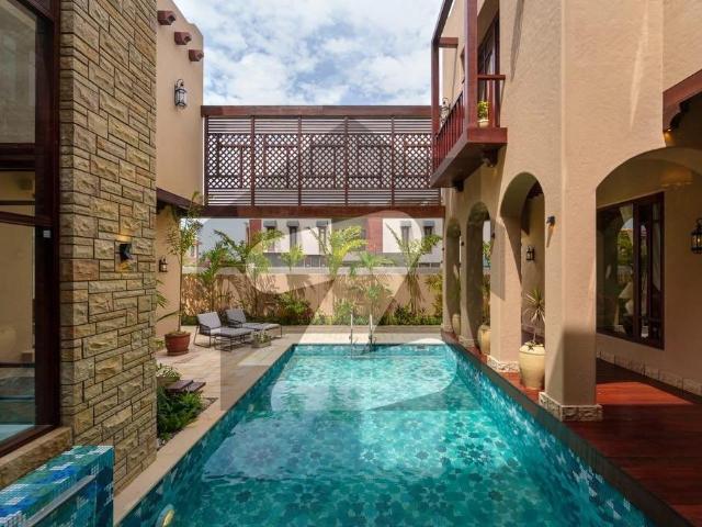 1000 Yards Top Quality Bungalow With Pool Basement Available For Sale DHA Phase 8