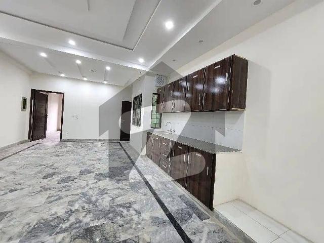 1000seq Ft Office For Rent Hot Location Best For IT Call