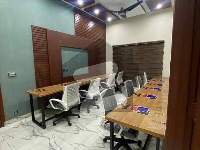 1000seq Ft Furnished Office With All Setup Office For Rent Hot Location Best For IT Call