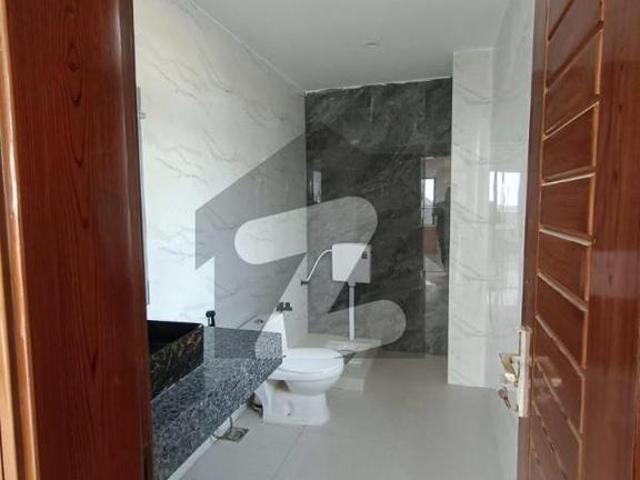 1000sq Yard Luxury Villa With Designer Kitchen, Washroom And Elevation. Ready To Move Bahria Town Precinct 7