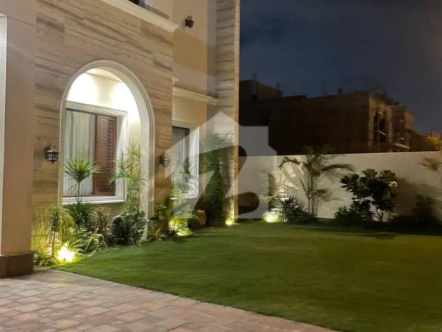 1000sq yards brand new top class architect designed furnished house