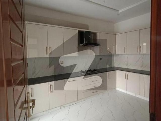 1000sq Yd Luxury Villa Available On Rent With Designer Kitchen, Washroom And Elevation. Bahria Town Precinct 7