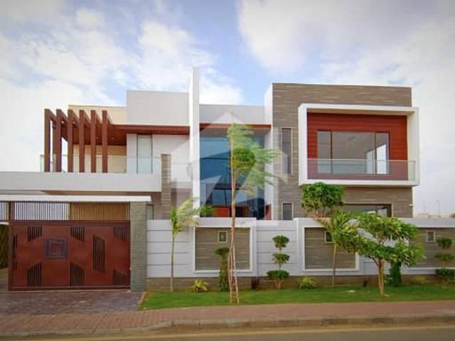 1000sq Yd Luxury Villa Available On Rent With Designer Kitchen, Washroom And Elevation