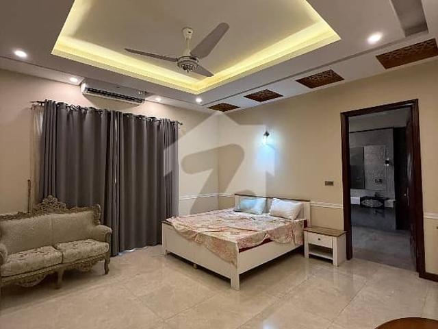 1000yd Fully Furnished With Basement