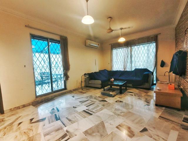 1001 sqft NonBumi Lot Freehold Gurney Heights Condo 5minutes to KLCC