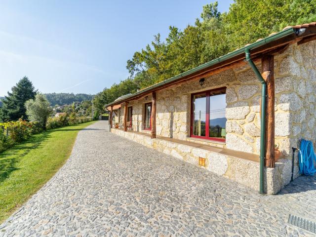 & 10024 & 127969 Refúgio Exclusivo no Gerês | Natureza, Conf. 175m² Valdosende