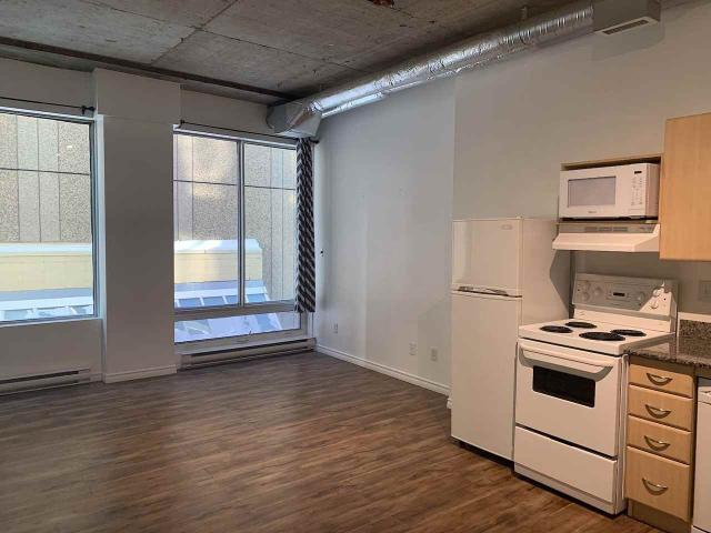 10024 Jasper Avenue 407, Edmonton, Alberta, Canada, T5J 1R2 1 Bedroom Apartment for Rent at 10024 Cambridge Building, Edmonton, AB T5J 1R9 Downtown Edmonton