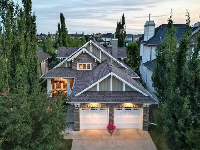 1002 Coopers Drive SW Airdrie Alberta