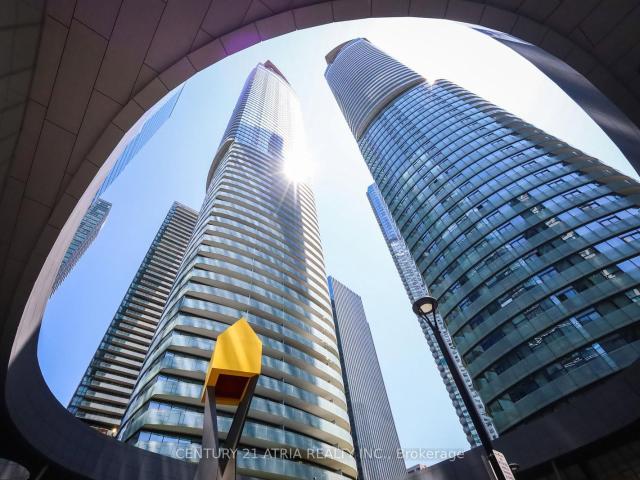 1002 14 York Street, Toronto | 2Beds/2Bath, Condo, $3,300/mo | Condos. Ca