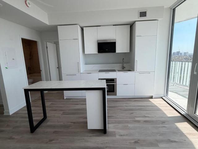 1002 1 Fairview Road, Mississauga | For Rent @ $2,250 | Condos. Ca