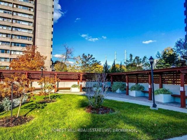 1002 715 Don Mills Road