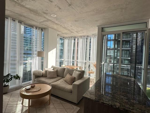 1002 88 Blue Jays Way, Toronto | Terminated, C12588 | Condos. Ca