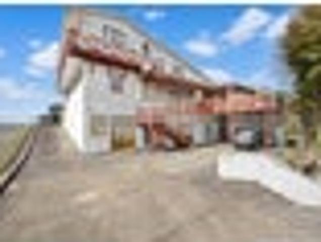 1002m² Mixed Use Site Present All Offers