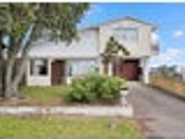 1002sqm Prime Massey Opportunity!