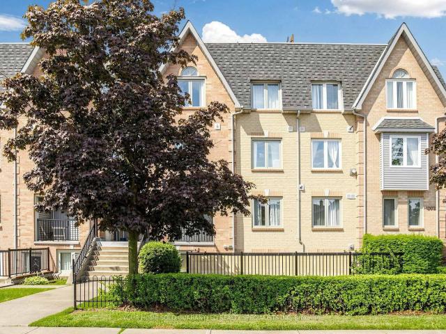 1003 75 Weldrick Drive E, Richmond Hill | 2Beds/2Bath, Townhouse, $670,000 | Condos. Ca