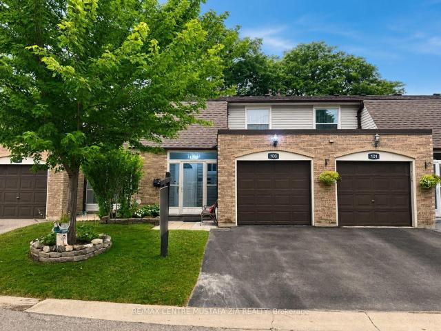 100 2 Bromsgrove Road, Mississauga | 3Beds/2Bath, Townhouse, $724,900 | Condos. Ca