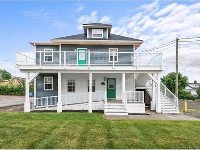 100 Champlain St, Dieppe, NB, E1A 1N6 commercial for sale | Listing ID NB143657 | Royal LePage