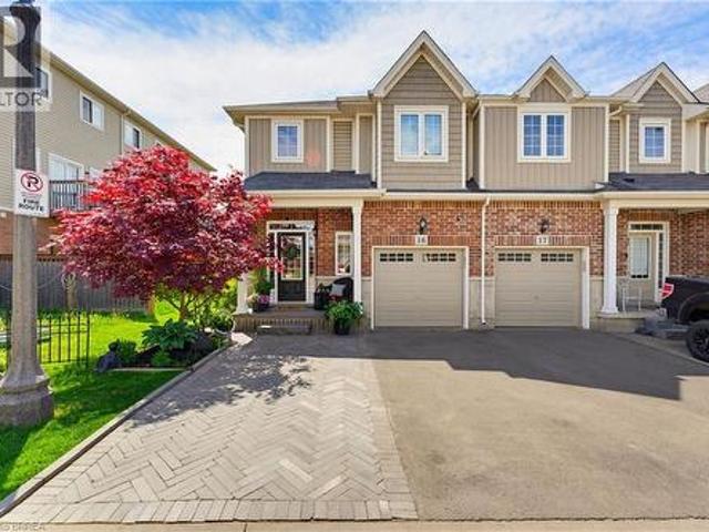 100 Chester Drive Unit# 16, Cambridge, ON, N1T 0C8 house for sale | Listing ID 40833 | Royal LePage