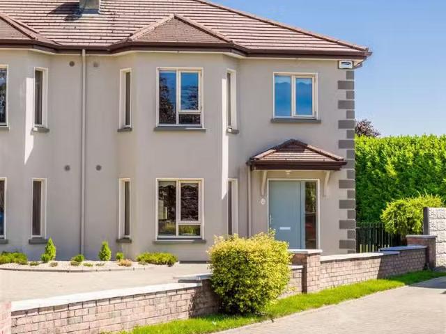 100 Abbeyville, Galway Road, Roscommon