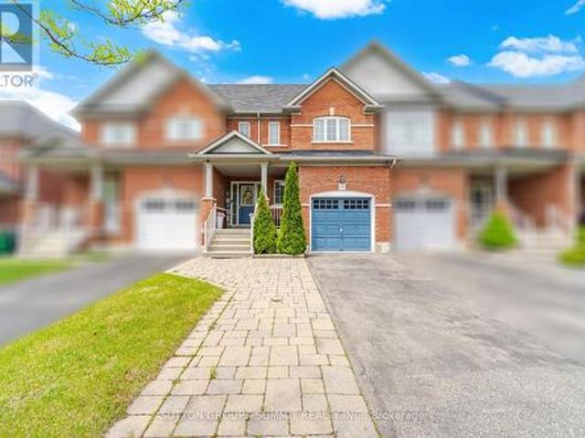 100 Burnstown Circle, Brampton, ON, L6P 3M1 house for sale | Listing ID W13176 | Royal LePage