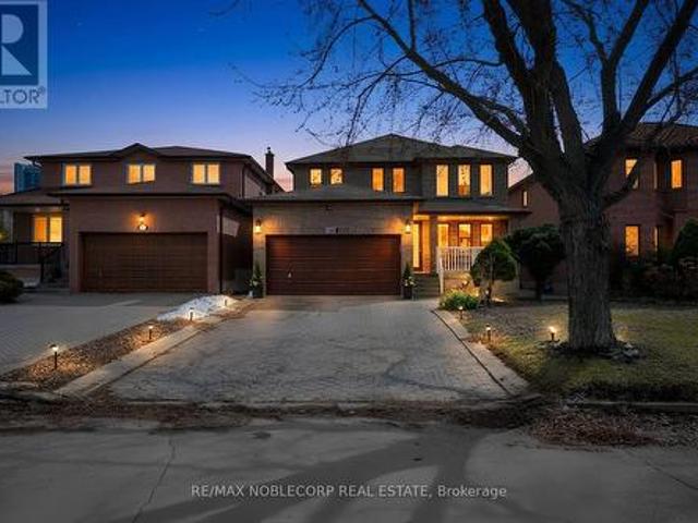 100 Glenn Hawthorne Boulevard S, Mississauga, ON, L5R 2K3 house for sale | Listing ID W13084 | Royal LePage