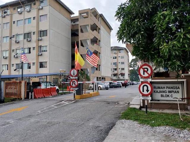 100 Full loan Kajang impian apartment Ade lift 1CP 0 DEPOSIT