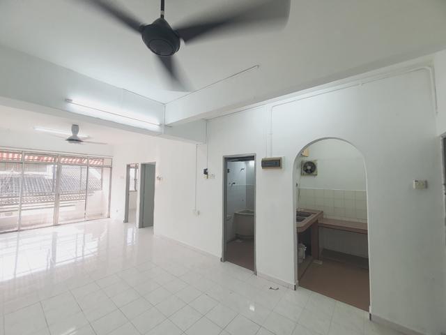 100 Full Loan Lower Floor Fully Tile Malim Jaya Batu Berendam