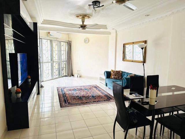 100 Full Loan Zamrud Apartment 1170sqf Old Klang Road for sale