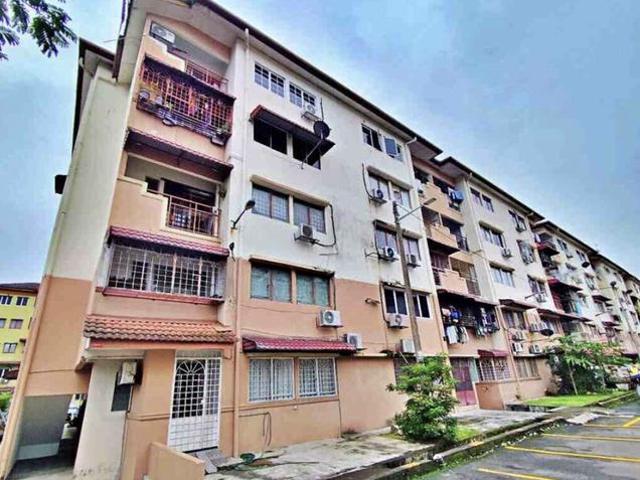 100 FULL LOAN 0 DEPOSITPuchong apartment Sri Angerik 1 low fl