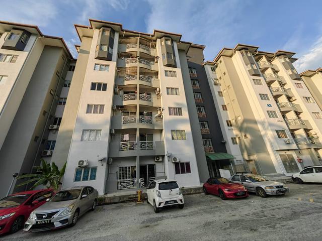 100 Full Loan 1k booking Pelangi Court Klang 900sf No Downpayment