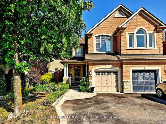 100 Kingsbridge Circle, Thornhill | For Sale @ $1,280,000 | Condos. Ca