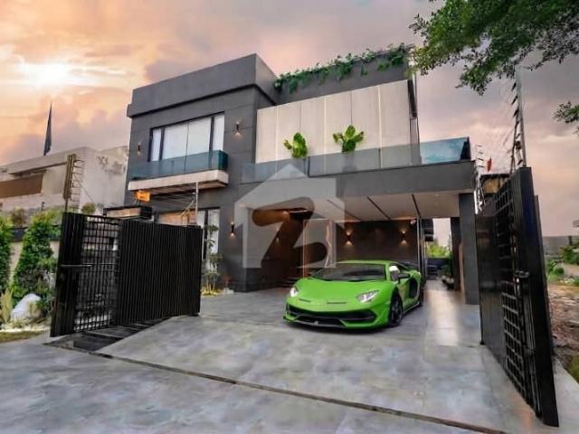 100% orignal kanal full basement fully furniseh eye catching superb luxury bungalow for sale
