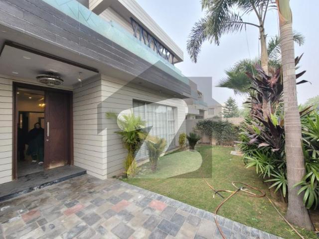 100% Original Ad One Kanal Modern Style Luxury Bungalow Appliances Installed Top Location DHA Phase 6 Block N