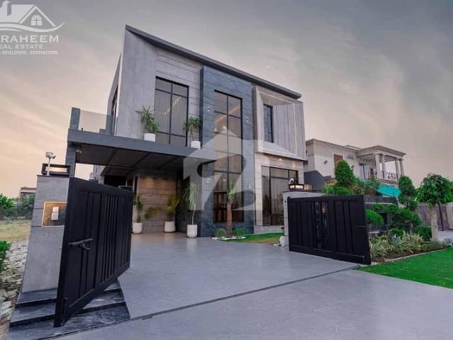 100% original add facing park 1 kanal awais mughal design top of the line ultra modern villa for sale on 70 ft road in dha phase 5