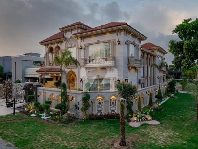 100% original add 10 marla corner spanish corner villa for sale dha phase 7