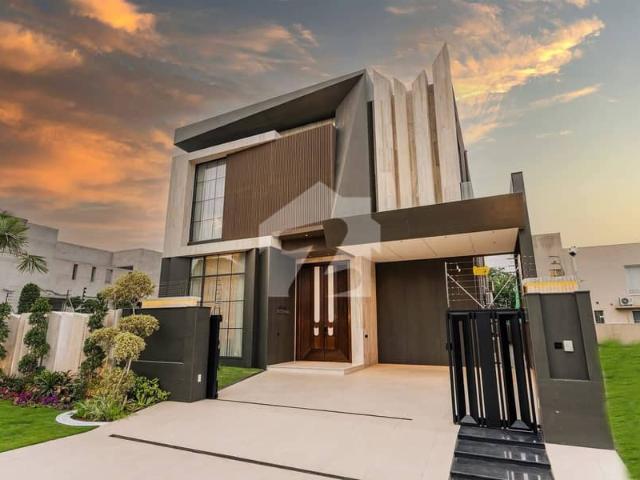 100 % Original Picture One Kanal Eye Catching superb Luxury Bungalow Near Dolmen Mall At Top Location In DHA Lahore