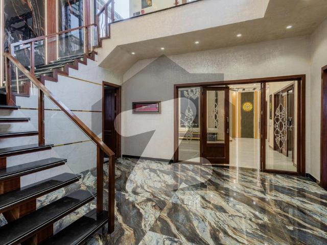 100% original pictures 1 kanal semi furnished brand new bungalow for sale on 70 ft road facing park dha phase 6 block b