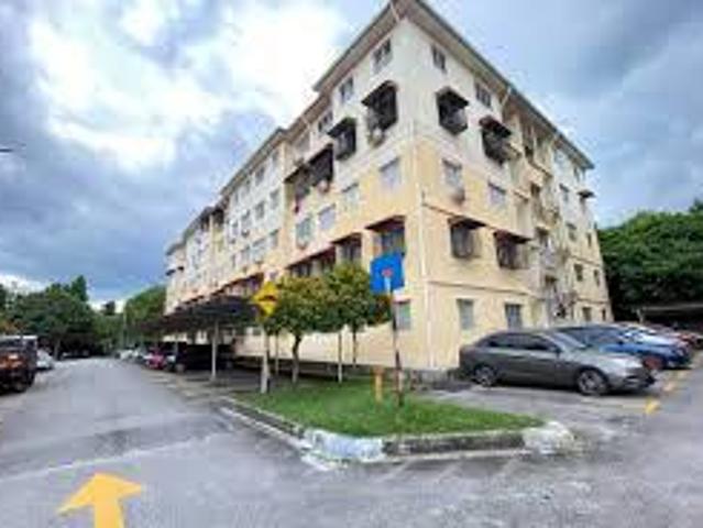100 LOAN Taman Cheras Intan Apartment Cheras 650sf Below Market