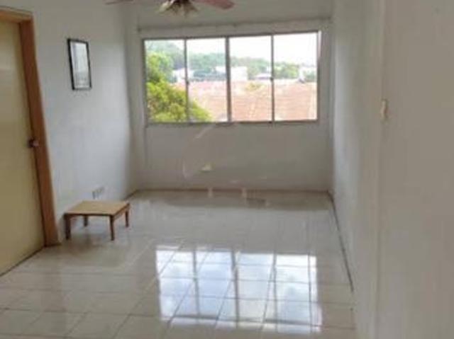 100 Loan Top Floor Taman Putra Budiman Flat Balakong Cheras Jaya