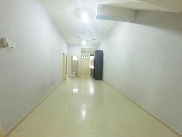 100 LOAN Townhouse Taman Saga Ampang Bukit Teratai Selangor