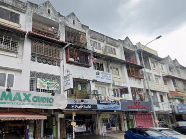 100 LOAN Bandar Baru Ampang Shop Apartment 732sf BELOW MARKET