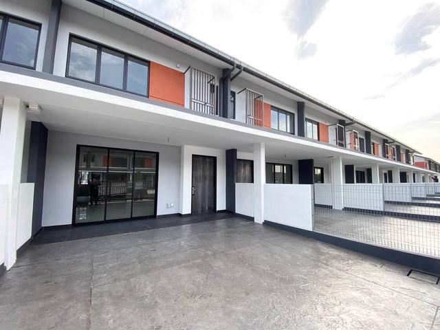 100 loan facing Playground Depan Padang Casira 3 Bandar bukit Raja