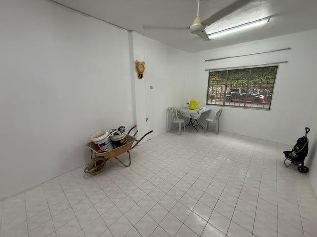 100 Loan G Floor Taman Cheras Awana Low Cost Flat